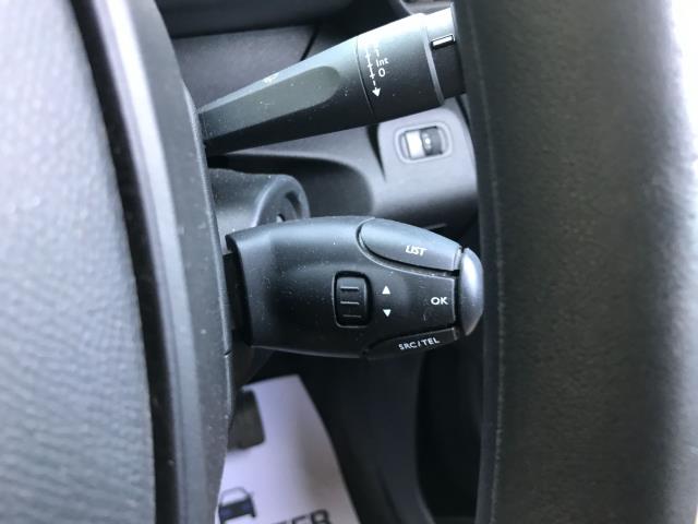 2021 Peugeot Partner 1000 1.5 Bluehdi 100 Professional Van (NU21ZDX) Image 27