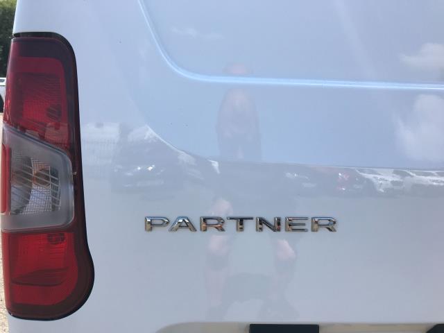 2021 Peugeot Partner 1000 1.5 Bluehdi 100 Professional Van (NU21ZFA) Image 18