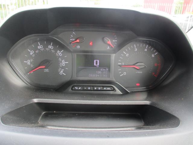 2021 Peugeot Partner 1000 1.5 Bluehdi 100 Professional Van (NU21ZFC) Image 14