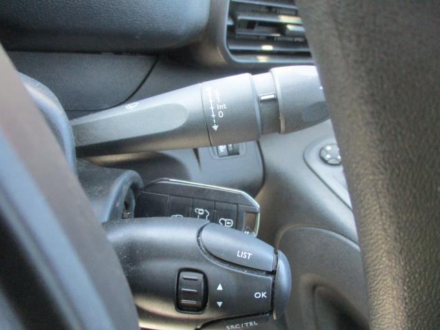 2021 Peugeot Partner 1000 1.5 Bluehdi 100 Professional Van (NU21ZFD) Image 17