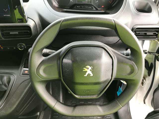 2021 Peugeot Partner L1 1000 1.5BLUE HDI 100PS PROFESSIONAL EURO 6 (NU21ZFF) Image 17