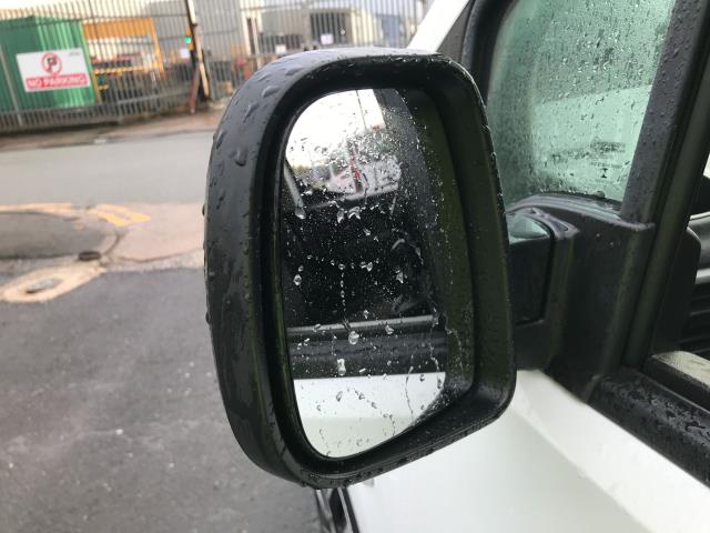 2021 Peugeot Partner L1 1000 1.5BLUE HDI 100PS PROFESSIONAL EURO 6 (NU21ZFF) Image 38