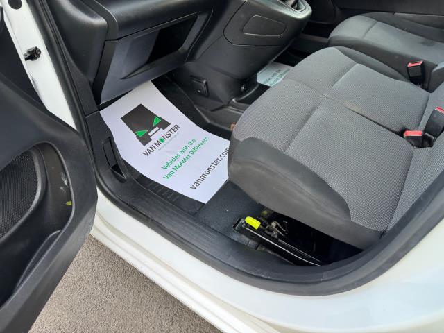 2021 Peugeot Partner 1000 1.5 Bluehdi 100 Grip Van (NU21ZHM) Image 34