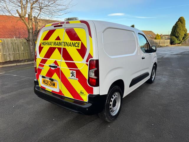 2021 Peugeot Partner 1000 1.5 Bluehdi 100 Grip Van (NU21ZHM) Image 9
