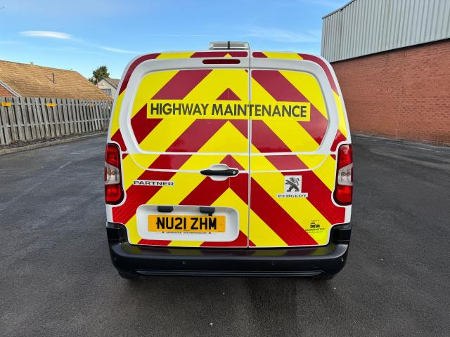 2021 Peugeot Partner 1000 1.5 Bluehdi 100 Grip Van (NU21ZHM) Image 8