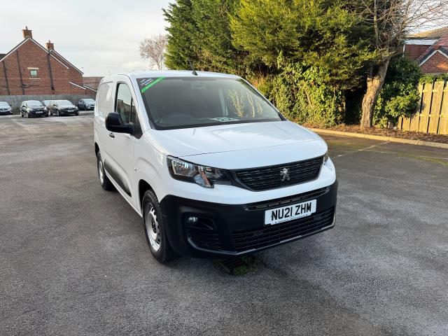 2021 Peugeot Partner 1000 1.5 Bluehdi 100 Grip Van (NU21ZHM) Image 2