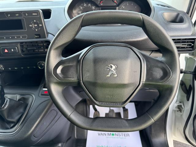 2021 Peugeot Partner 1000 1.5 Bluehdi 100 Grip Van (NU21ZHM) Image 22