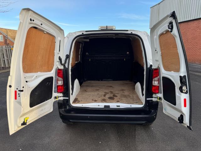2021 Peugeot Partner 1000 1.5 Bluehdi 100 Grip Van (NU21ZHM) Image 43
