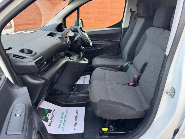 2021 Peugeot Partner 1000 1.5 Bluehdi 100 Grip Van (NU21ZHM) Image 32