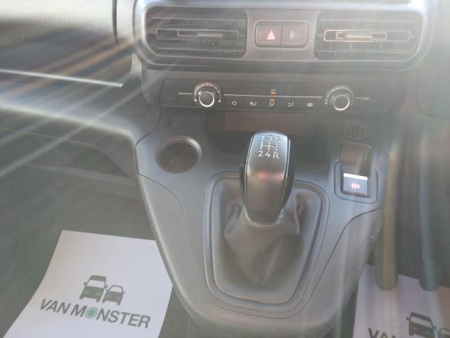 2021 Peugeot Partner 950 1.5 Bluehdi 100 L2 Professional Van (NU21ZKX) Image 29