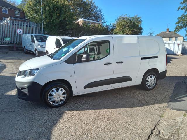 2021 Peugeot Partner 950 1.5 Bluehdi 100 L2 Professional Van (NU21ZKX) Image 6