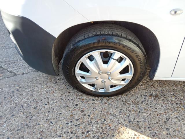 2021 Peugeot Partner 950 1.5 Bluehdi 100 L2 Professional Van (NU21ZKX) Image 31