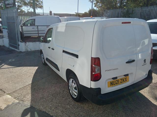 2021 Peugeot Partner 950 1.5 Bluehdi 100 L2 Professional Van (NU21ZKX) Image 10