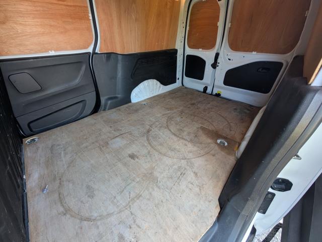 2021 Peugeot Partner 950 1.5 Bluehdi 100 Professional Van (NU21ZKZ) Image 15