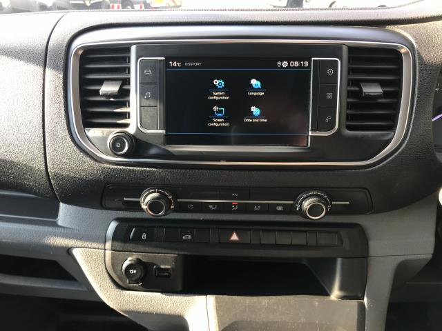 2022 Peugeot Expert 1400 2.0 Bluehdi 145 Professional Premium Van (NU22CZK) Image 23