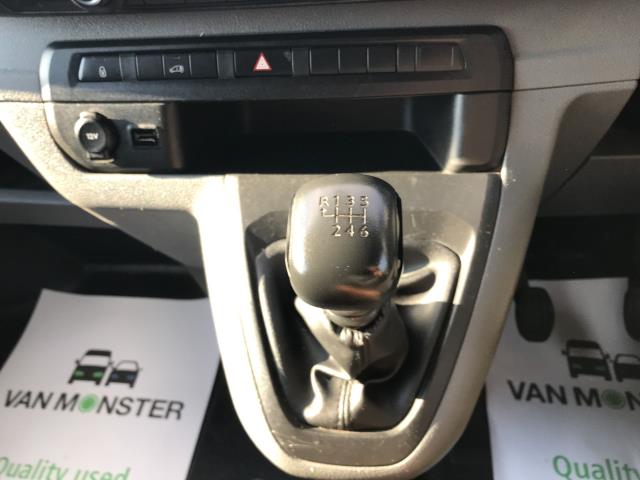 2022 Peugeot Expert 1400 2.0 Bluehdi 145 Professional Premium Van (NU22CZK) Image 25