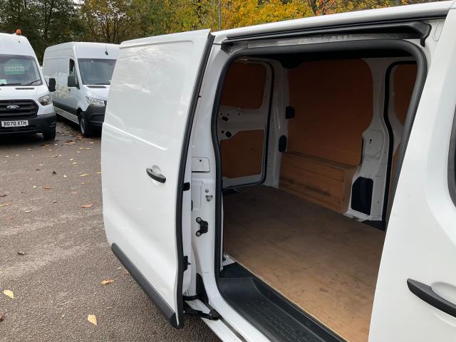 2022 Peugeot e-Expert 1000 100Kw 75Kwh Professional Premium Van Auto (NU22DFD) Image 16