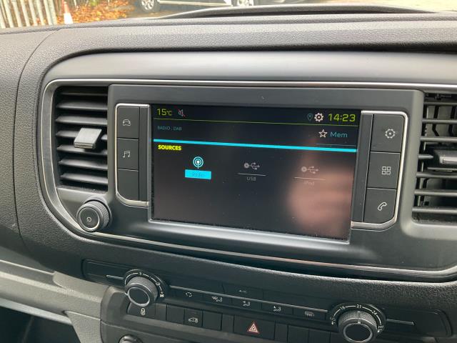 2022 Peugeot e-Expert 1000 100Kw 75Kwh Professional Premium Van Auto (NU22DFD) Image 22