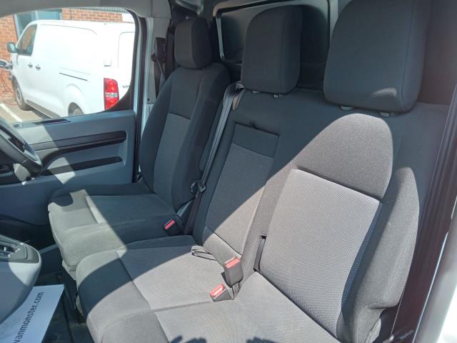 2022 Peugeot e-Expert 1000 100Kw 75Kwh Professional Premium Van Auto (LIMITED TO 70MPH) (NU22DFO) Image 31