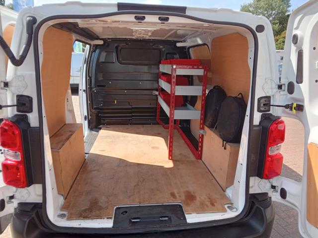 2022 Peugeot e-Expert 1000 100Kw 75Kwh Professional Premium Van Auto (LIMITED TO 70MPH) (NU22DFO) Image 14