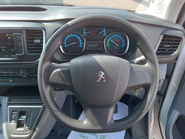 2022 Peugeot e-Expert 1000 100Kw 75Kwh Professional Premium Van Auto (LIMITED TO 70MPH) (NU22DFO) Image 22