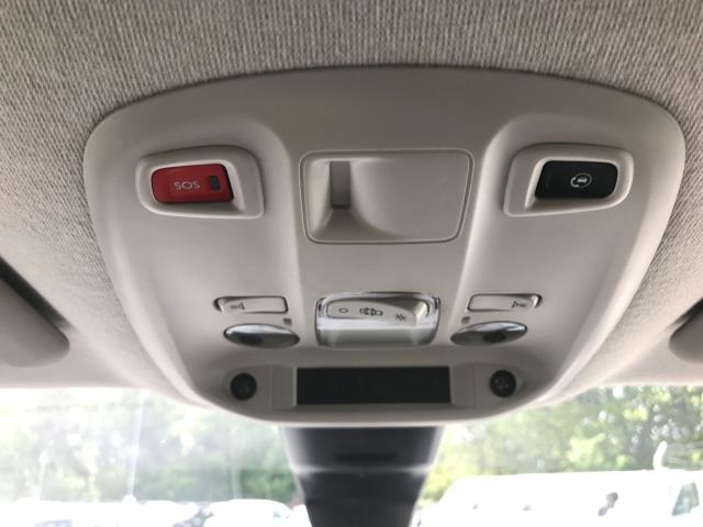 2022 Peugeot Expert 1400 2.0 Bluehdi 145 Professional Premium Van (NU22DHJ) Image 32