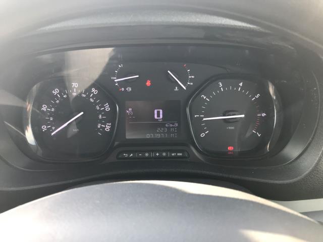2022 Peugeot Expert 1400 2.0 Bluehdi 145 Professional Premium Van (NU22DHJ) Image 24
