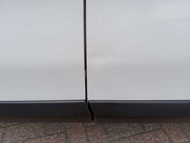 2022 Peugeot Expert 1400 2.0 Bluehdi 145 Professional Premium Van (NU22DHK) Image 17