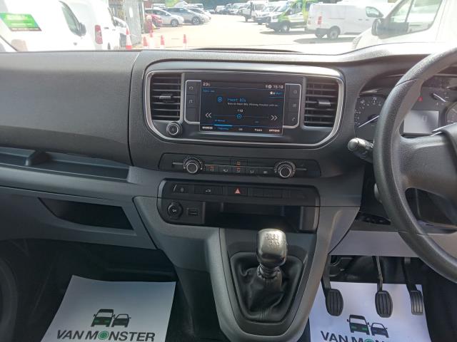 2022 Peugeot Expert 1400 2.0 Bluehdi 145 Professional Premium Van (NU22DHK) Image 32