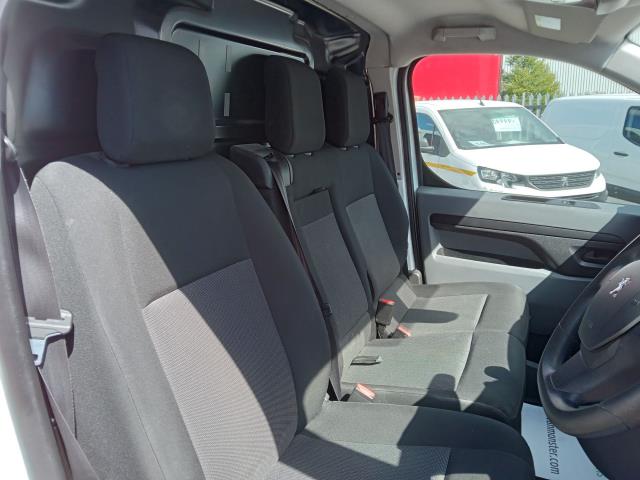2022 Peugeot Expert 1400 2.0 Bluehdi 145 Professional Premium Van (NU22DHK) Image 35