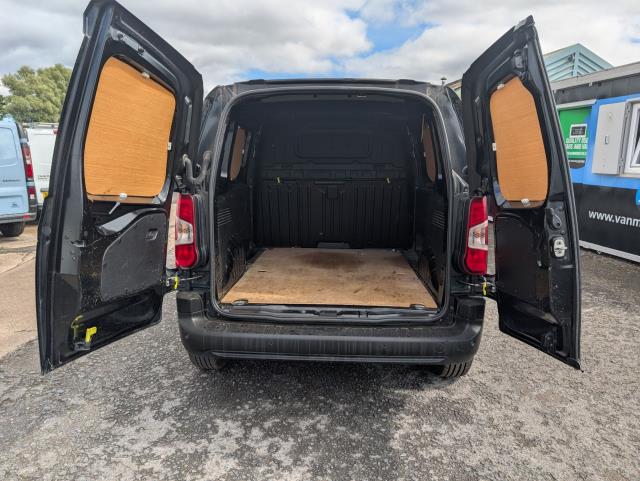 2022 Peugeot Partner 1000 1.5 Bluehdi 100 Professional Premium Van *TV* (NU22DJV) Image 11