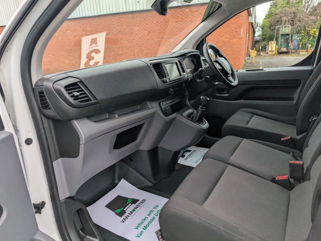 2022 Peugeot Expert L2 1000 1.5 Bluehdi 100 Professional Premium Van EURO 6 (NU22KWX) Image 29