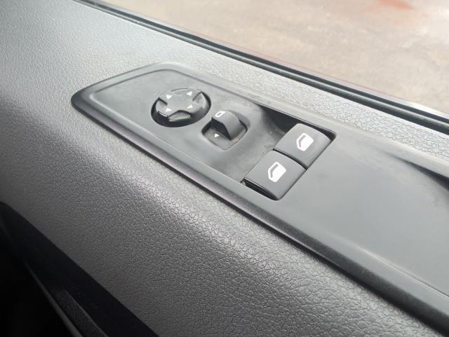 2022 Peugeot Expert L2 1000 1.5 Bluehdi 100 Professional Premium Van EURO 6 (NU22KWX) Image 40