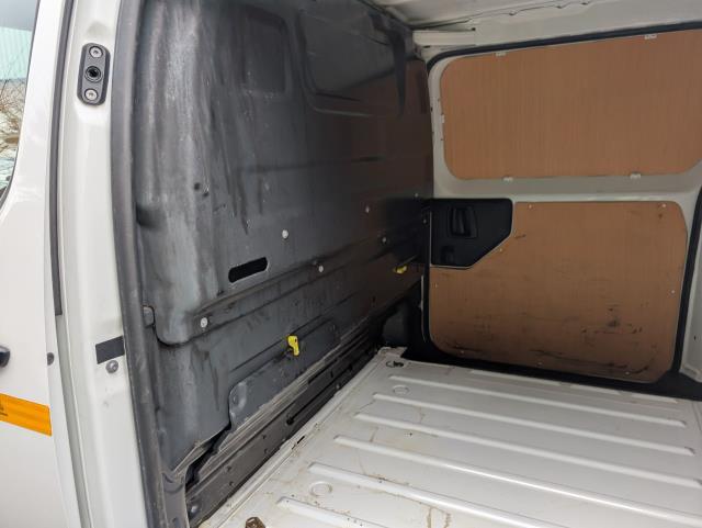 2022 Peugeot Expert L2 1000 1.5 Bluehdi 100 Professional Premium Van EURO 6 (NU22KWX) Image 25