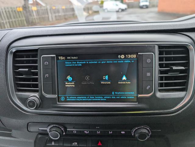 2022 Peugeot Expert L2 1000 1.5 Bluehdi 100 Professional Premium Van EURO 6 (NU22KWX) Image 37