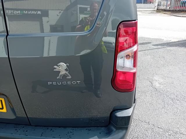 2022 Peugeot Partner L1 1000 1.5BLUE HDI 100PS PROFESSIONAL PREMIUM EURO 6 (NU22KXJ) Image 48