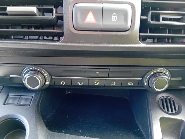 2022 Peugeot Partner L1 1000 1.5BLUE HDI 100PS PROFESSIONAL PREMIUM EURO 6 (NU22KXJ) Image 39