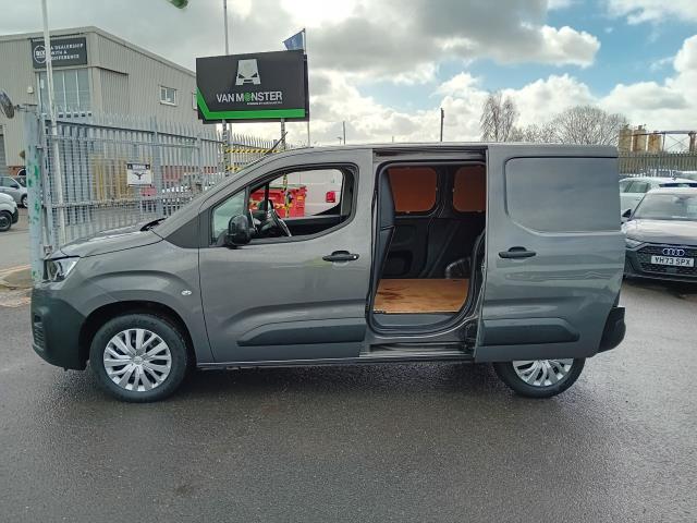 2022 Peugeot Partner L1 1000 1.5BLUE HDI 100PS PROFESSIONAL PREMIUM EURO 6 (NU22KXK) Image 13