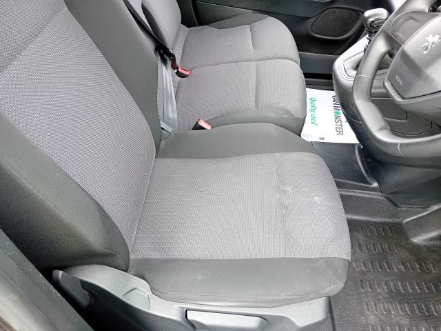 2022 Peugeot Partner L1 1000 1.5BLUE HDI 100PS PROFESSIONAL PREMIUM EURO 6 (NU22KXK) Image 16