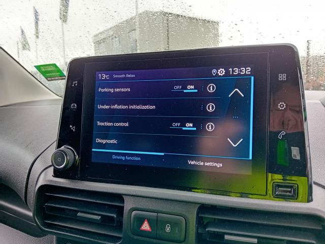 2022 Peugeot Partner L1 1000 1.5BLUE HDI 100PS PROFESSIONAL PREMIUM EURO 6 (NU22LCZ) Image 30