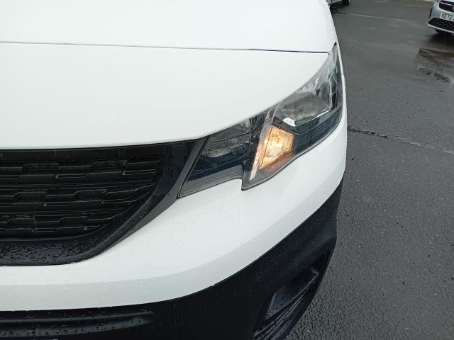 2022 Peugeot Partner L1 1000 1.5BLUE HDI 100PS PROFESSIONAL PREMIUM EURO 6 (NU22LCZ) Image 41