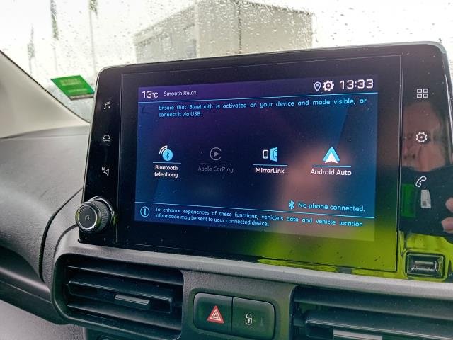 2022 Peugeot Partner L1 1000 1.5BLUE HDI 100PS PROFESSIONAL PREMIUM EURO 6 (NU22LCZ) Image 32