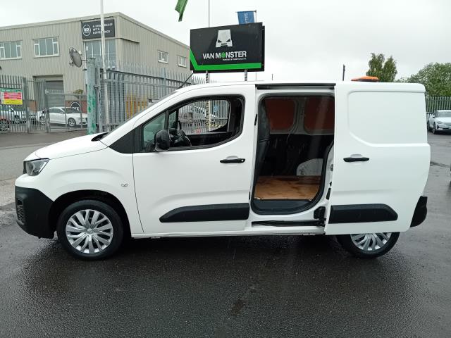 2022 Peugeot Partner L1 1000 1.5BLUE HDI 100PS PROFESSIONAL PREMIUM EURO 6 (NU22LCZ) Image 10
