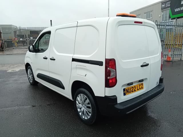 2022 Peugeot Partner L1 1000 1.5BLUE HDI 100PS PROFESSIONAL PREMIUM EURO 6 (NU22LCZ) Image 5