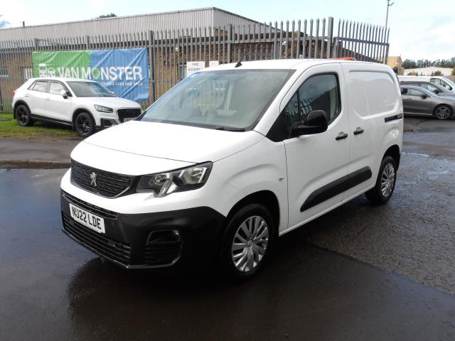 2022 Peugeot Partner 1000 1.5 Bluehdi 100 Professional Premium Van (NU22LDE) Image 4