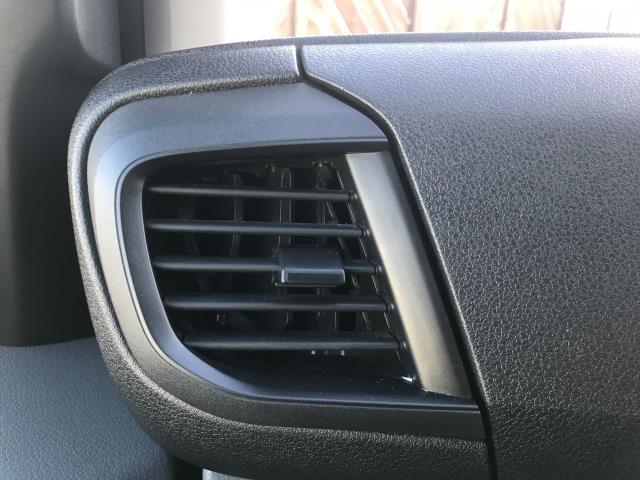 2022 Peugeot Expert 1000 1.5 Bluehdi 100 Professional Premium Van (NU22LHP) Image 34