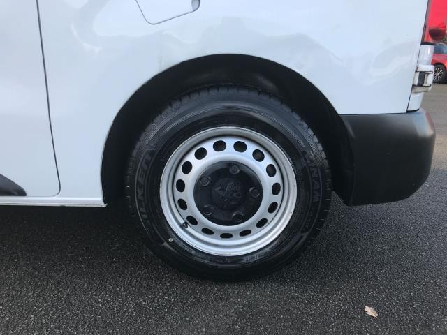 2022 Peugeot Expert 1000 1.5 Bluehdi 100 Professional Premium Van (NU22LHP) Image 18