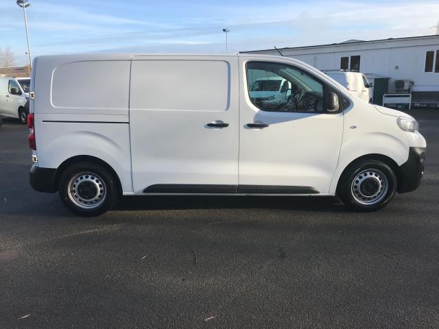 2022 Peugeot Expert 1000 1.5 Bluehdi 100 Professional Premium Van (NU22LHP) Image 13