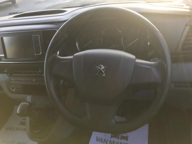 2022 Peugeot Expert 1000 1.5 Bluehdi 100 Professional Premium Van (NU22LHP) Image 25