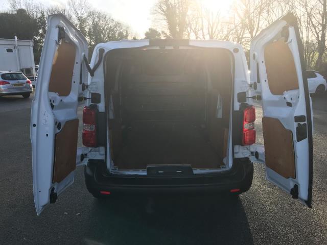 2022 Peugeot Expert 1000 1.5 Bluehdi 100 Professional Premium Van (NU22LHP) Image 10